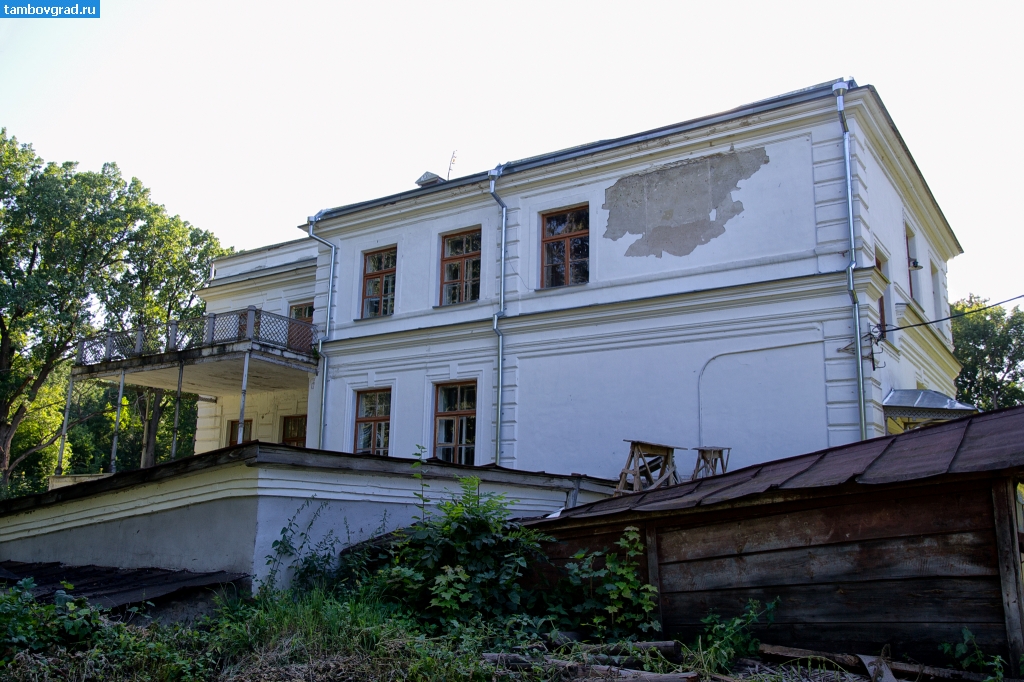 Моршанский район. Здание бывшего усадебного флигеля в Новотомниково
