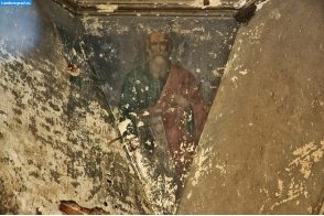 Остатки настенной росписи в Казанском храме в селе Глуховка