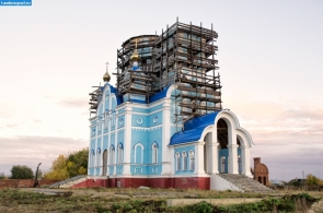 Введенская церковь в селе Верхнеспасское