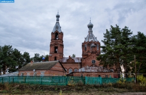 Покровская церковь в селе Нижнеспасское
