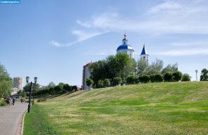 Современный Тамбов. Вид на Покровскую церковь от Набережной