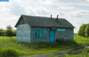 Магазин в деревне Черемушка