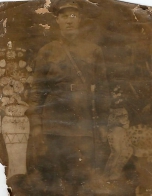 Лазарев Семён Самсонович, 1918 г.р.. (Убит  в ВОВ19 марта 1945 года, мл. сержант, командир отделения, похороненн в Будапеше, Венгрия)