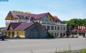 Ресторан-отель Нерса неподалёку от Большой Липовицы