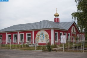 Храм Димитрия Солунского в Дмитриевке