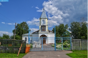 Тамбовский район. Церковь в селе Кузьмино-Гать
