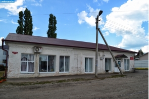 Магазин "Старый райцентр" в посёлке Дмитриевка