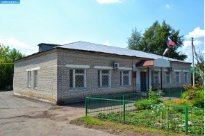 Здание суда в селе Гавриловка 2-ая
