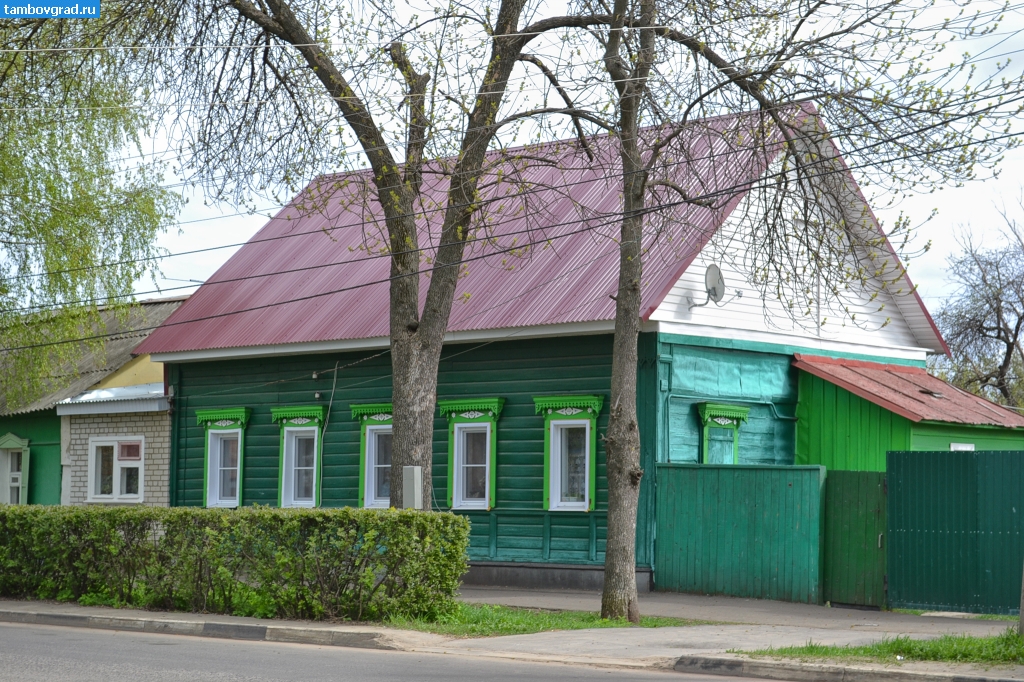 Современный Тамбов. Дом на улице Ленинградской в Тамбове