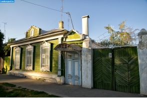 Моршанск. Старый деревянный дом на улице Красной в Моршанске