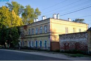 Здание на улице Ленина в Моршанске