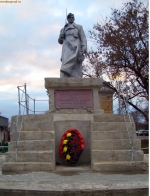 Памятник героям гражданской войны в Кирсанове