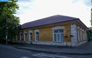 Дом на перекрёстке улиц Интернациональной и Полтавской в Мичуринске