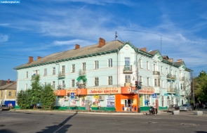 Дом на перекрёстке улиц Советской и Красной в Мичуринске