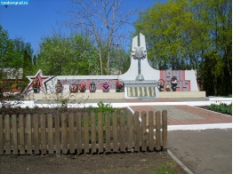 Монумент воинам в Петровке, 2011