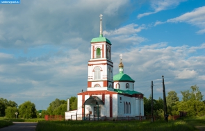 Никольская церковь в селе Лычное