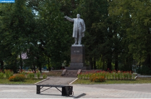 Памятник Ленину в Шацке