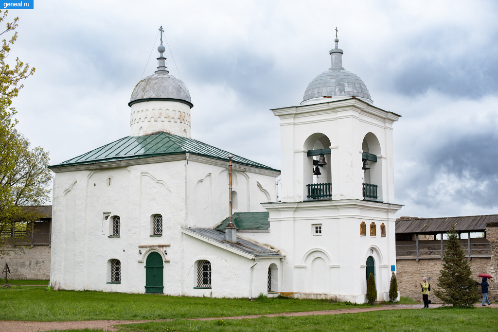 Псковская губерния. Никольский собор в Изборской крепости