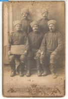 Коровушкин Илья Николаевич (стоит с лева), призыв на Первую Мировую войну.