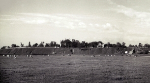 История Тамбова. Городское пастбище на месте будущего парка Дружбы в Тамбове, прислано: Марина Климкова История Тамбова. Городское пастбище на месте будущего парка Дружбы в Тамбове